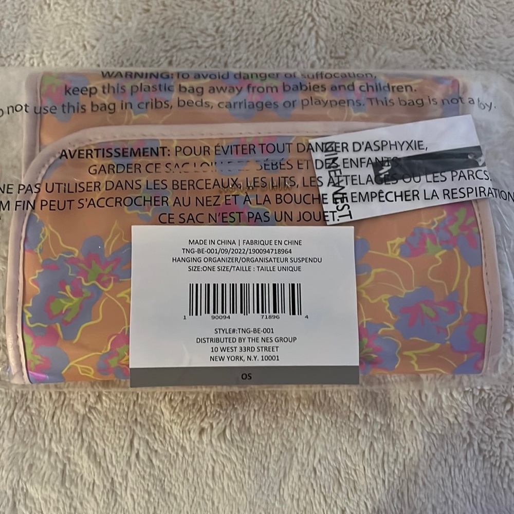 Nine West Hanging Travel Toiletry Organizer NWT